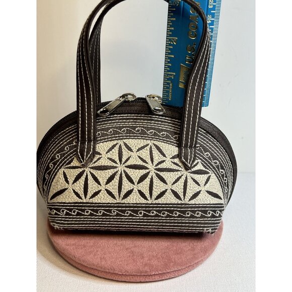 Vintage LAGA Vegan Designs Embroidered Petite Zippered Purse Wristlet Bag - Picture 10 of 10